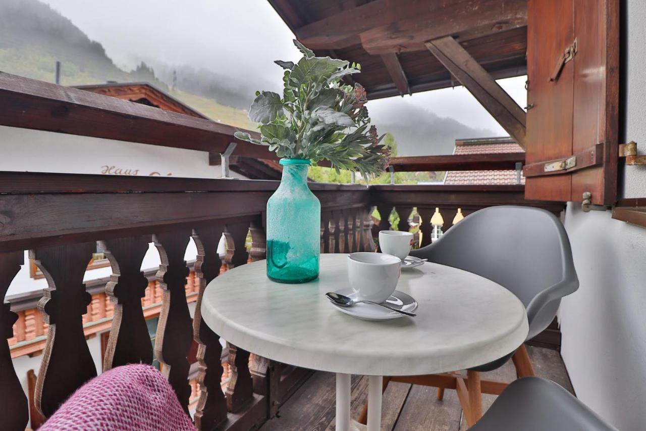 Cafe Schneider Appartments Sankt Anton am Arlberg Exterior foto